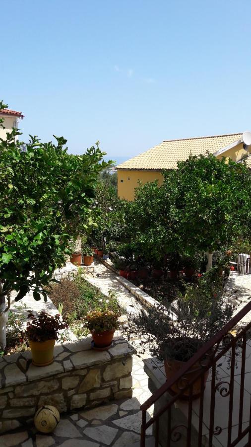 Voula Apartments Gaios Exterior foto